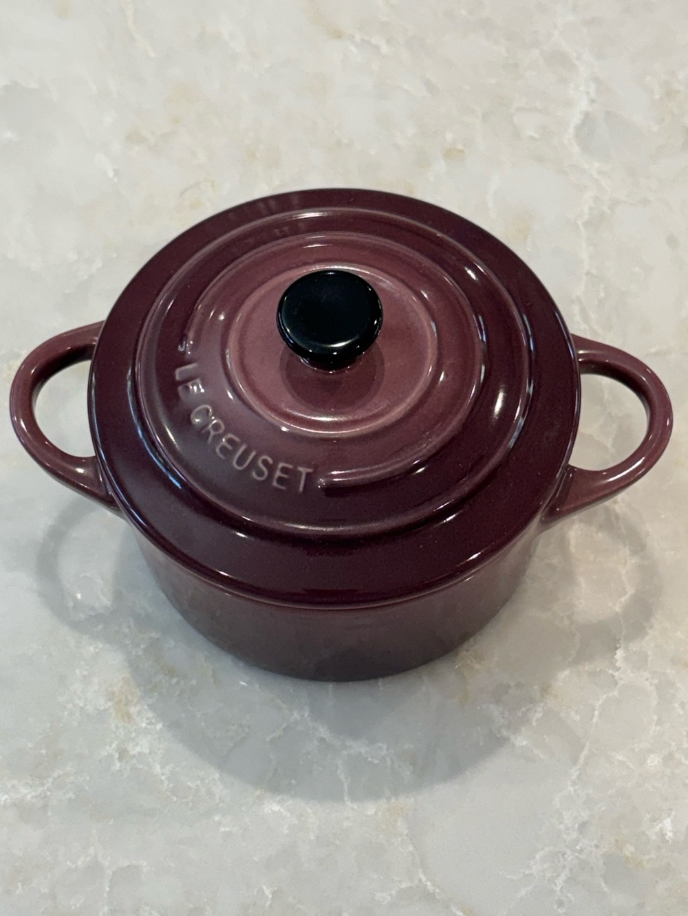 🌻sale🌻 NWT Le Creuset Fig Ceramic 10cm mini cocotte